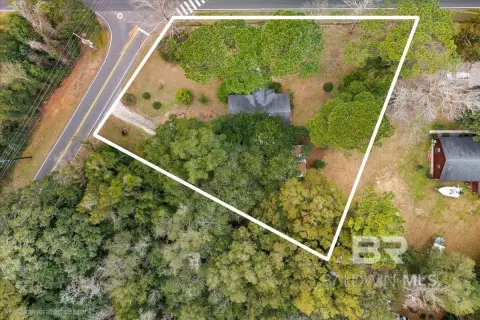 Downtown Fairhope Oversized Corner Lot