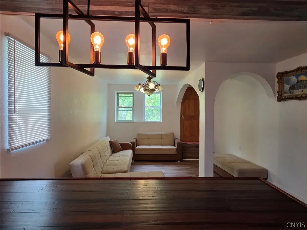 Picture 9