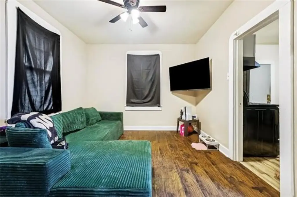 Picture 8