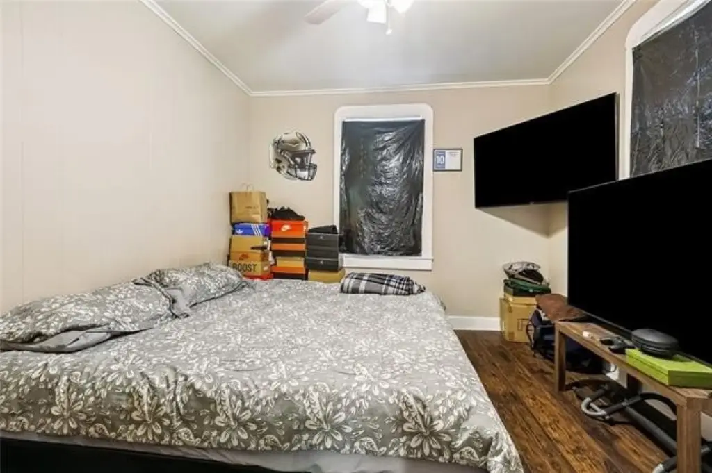 Picture 11