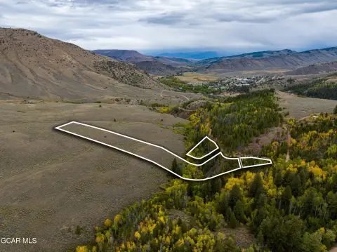 14.15 Acres in Hot Sulphur