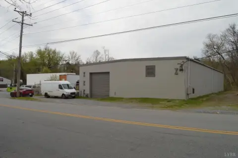 COMMERCIAL - Lynchburg, VA