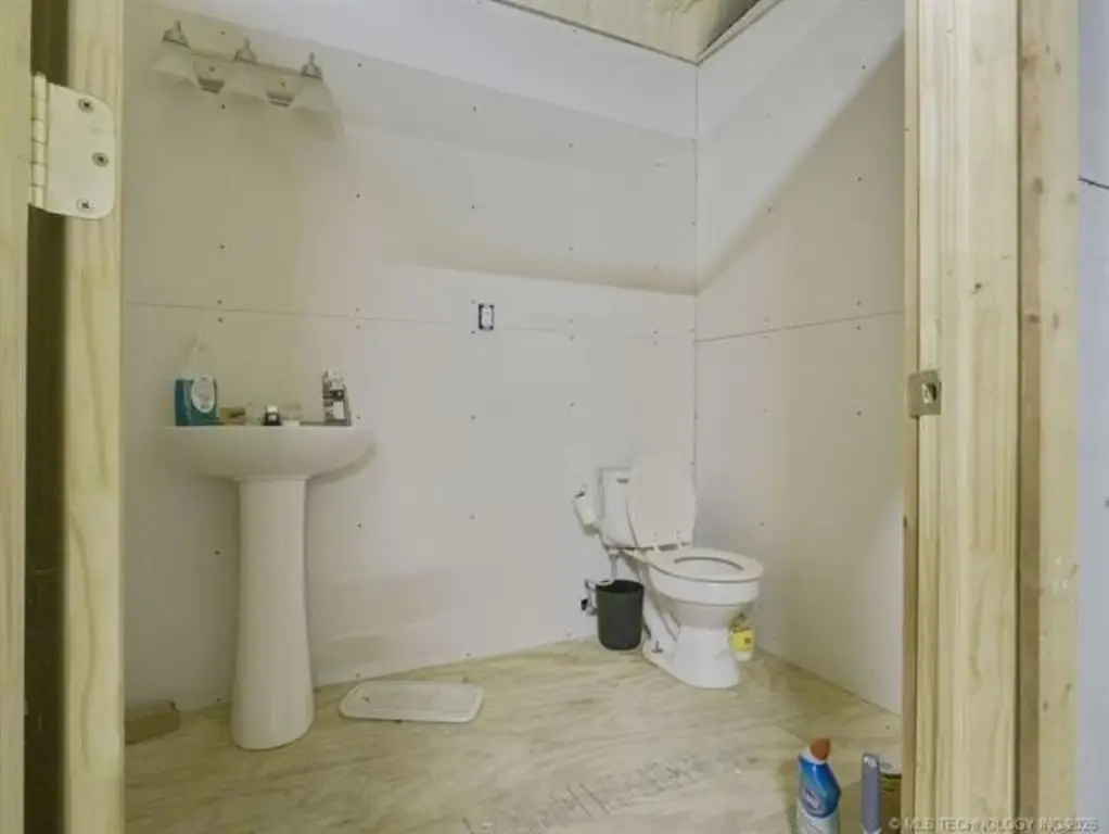 Picture 30