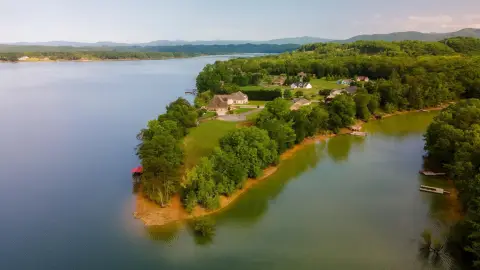Lakefront Lot on Douglas Lake