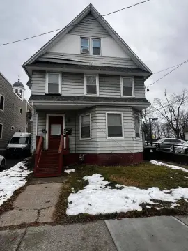 Poughkeepsie Triplex: Investor Opportunity