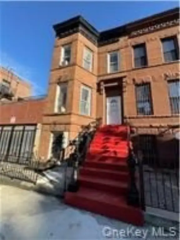 Picture 8