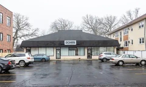 Versatile Commercial Property, River Grove