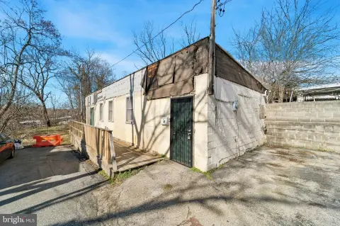 DREXEL HILL Mixed-Use Corner Property