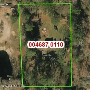 Spacious Vacant Lot in Jacksonville