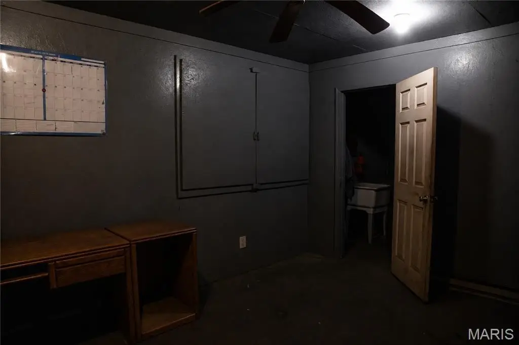 Picture 36