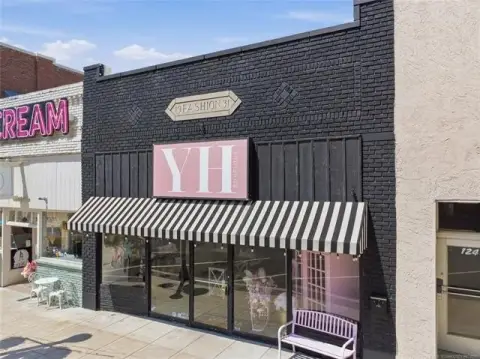 Brick Storefront Building with Rear Alley Access