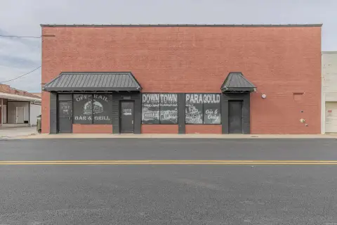 Downtown Paragould Building and Land