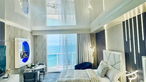 Renovated Oceanview Studio in Sunny Isles