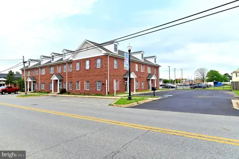 Downtown La Plata Office Building