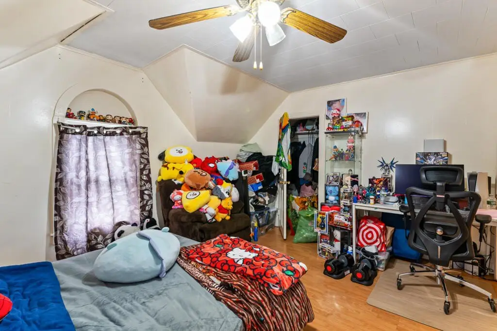 Picture 19