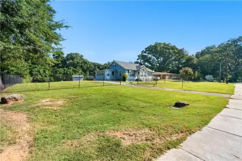 Prime Commercial Land in Ellenwood, GA