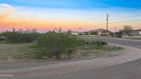 Maricopa Corner Lot Opportunity