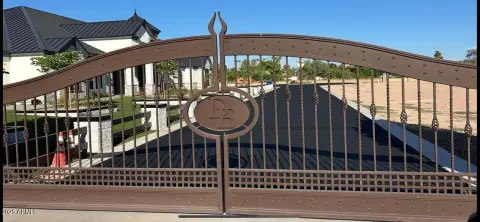 Mesa Land in Gated Community