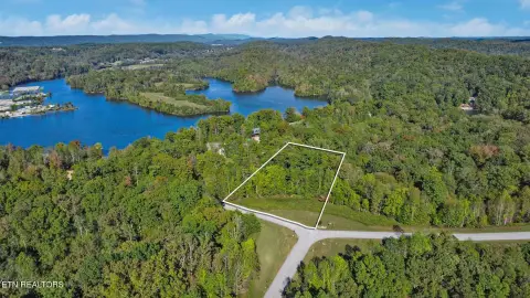Residential Lot Near Watts Bar