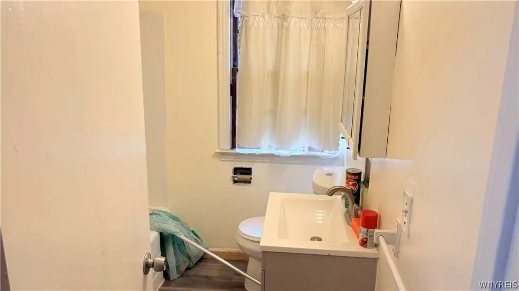 Picture 12