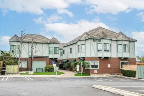 Glendora Medical Office Building Lease