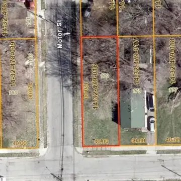 Residential Land in Pontiac, MI