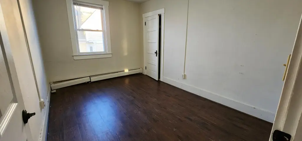 Picture 10