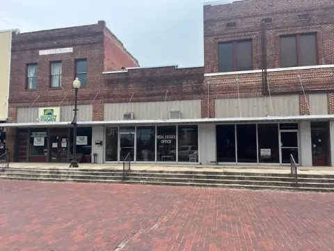 Historic Commercial Building in Clarksville