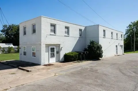 4-Unit Quadplex with Laundry
