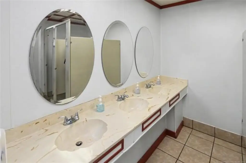 Picture 11