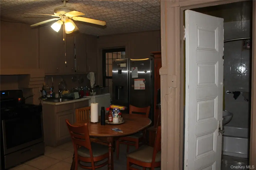 Picture 3