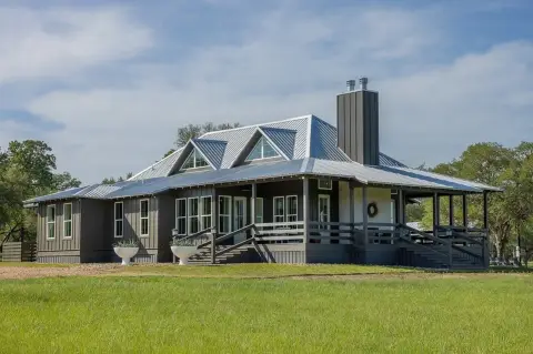 New Farmhouse on 3 Acres