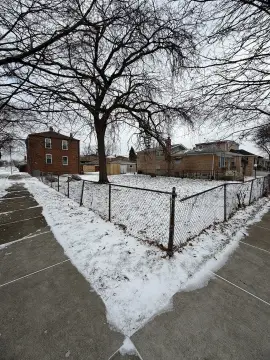 Updated Chicago Multi-Family Property