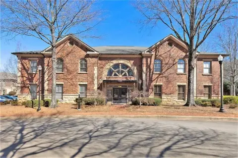 Suwanee Office Space Available