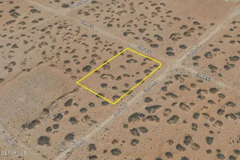 Land in El Paso County