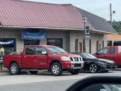 Retail Storefront with Storage