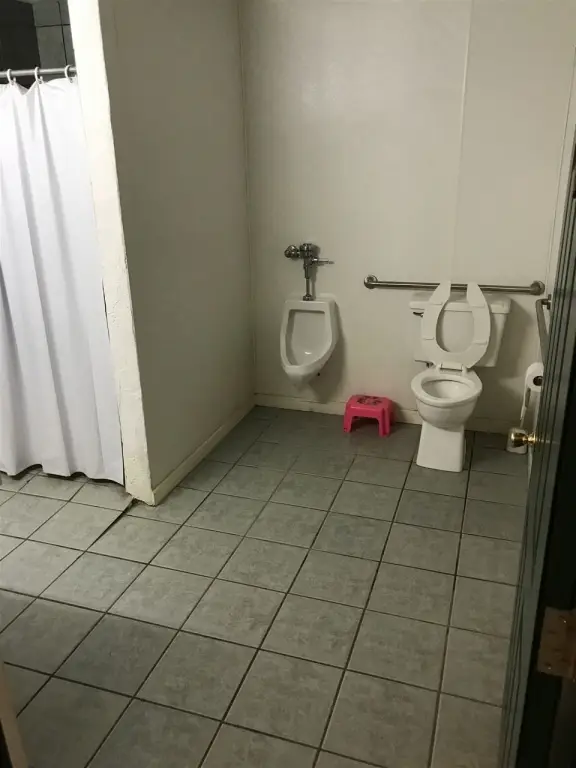 Picture 16