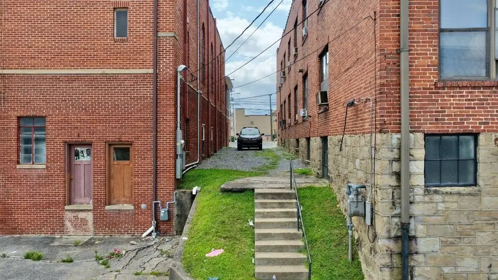 Picture 16
