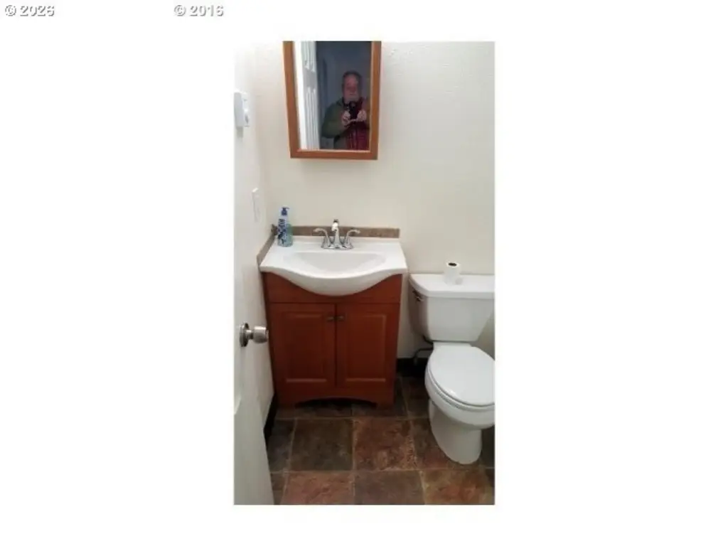 Picture 8