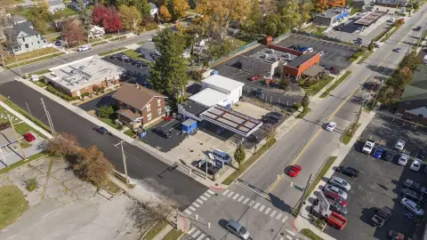 Valparaiso Corner Building Investment