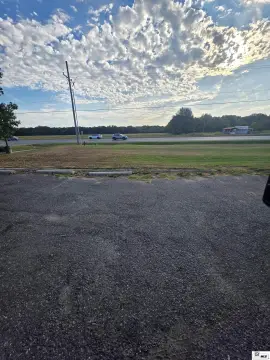Commercial Land