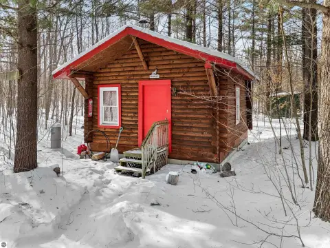 80 Acres of Northern Michigan Land