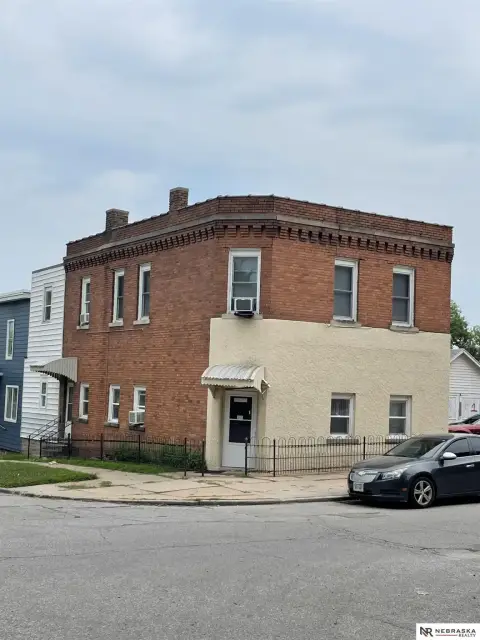 Omaha Fourplex in South Location