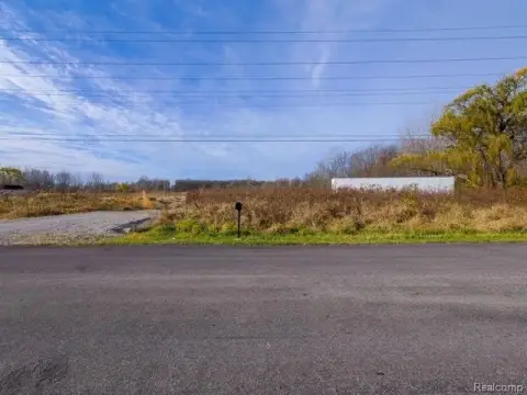 Romulus Land Near Airport