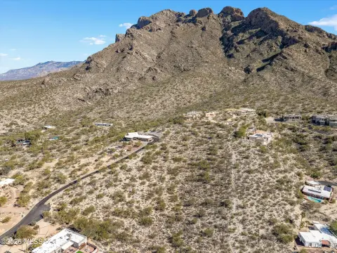 Oro Valley Land with Views