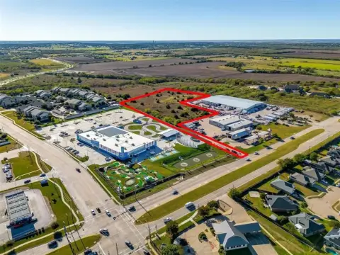 6-Acre Commercial Land in Burleson