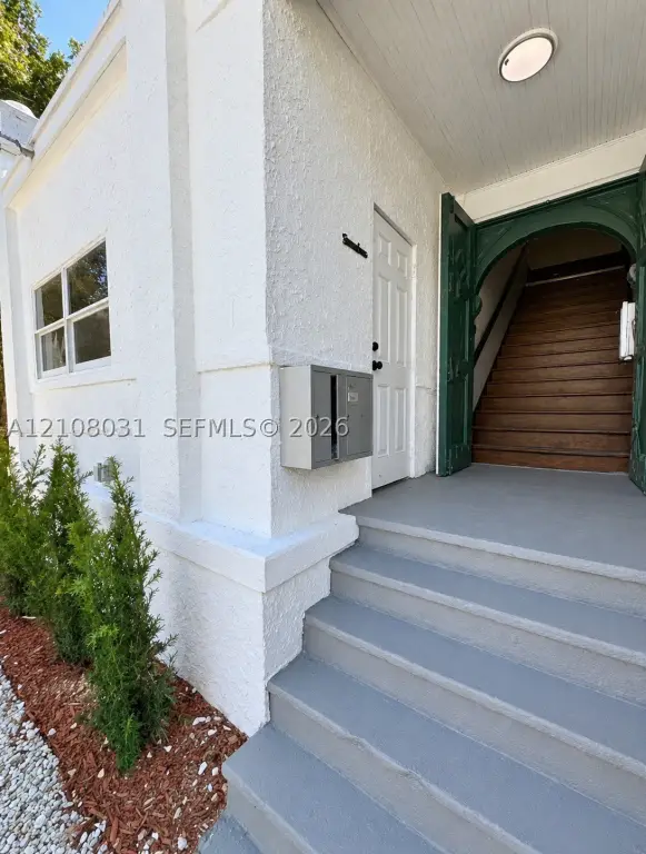 Picture 10