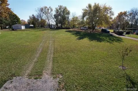 Grand Blanc Vacant Residential Land