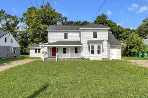 Renovated Duplex with Separate Apartment