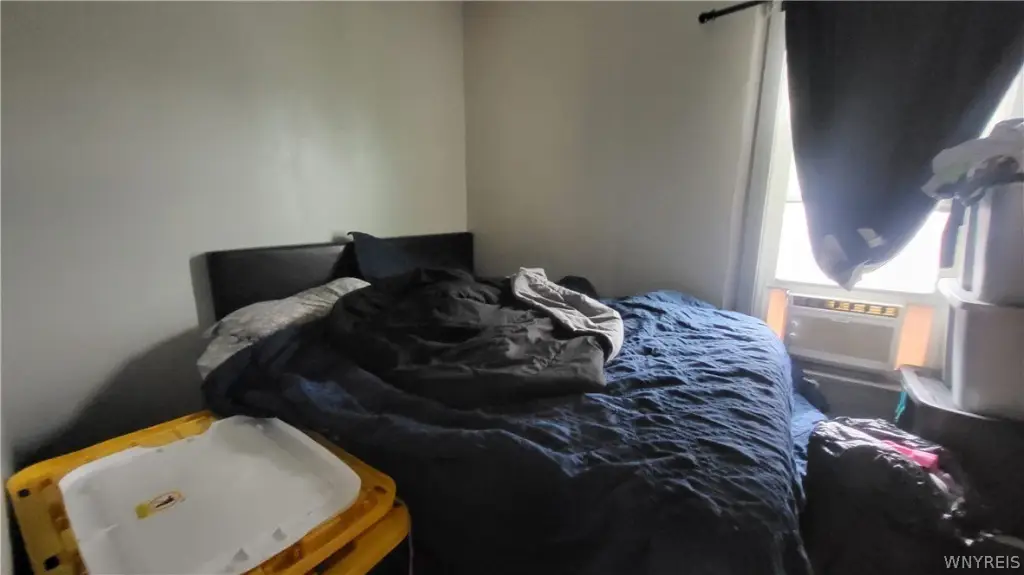 Picture 18
